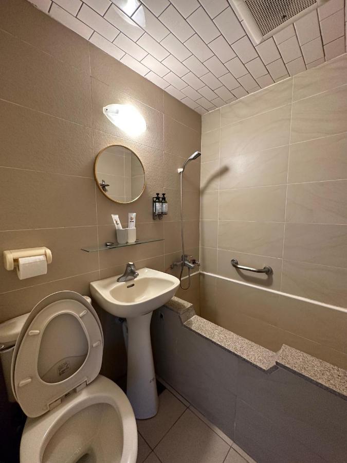 Ming Ren Hotspring Hotel 자오시 외부 사진