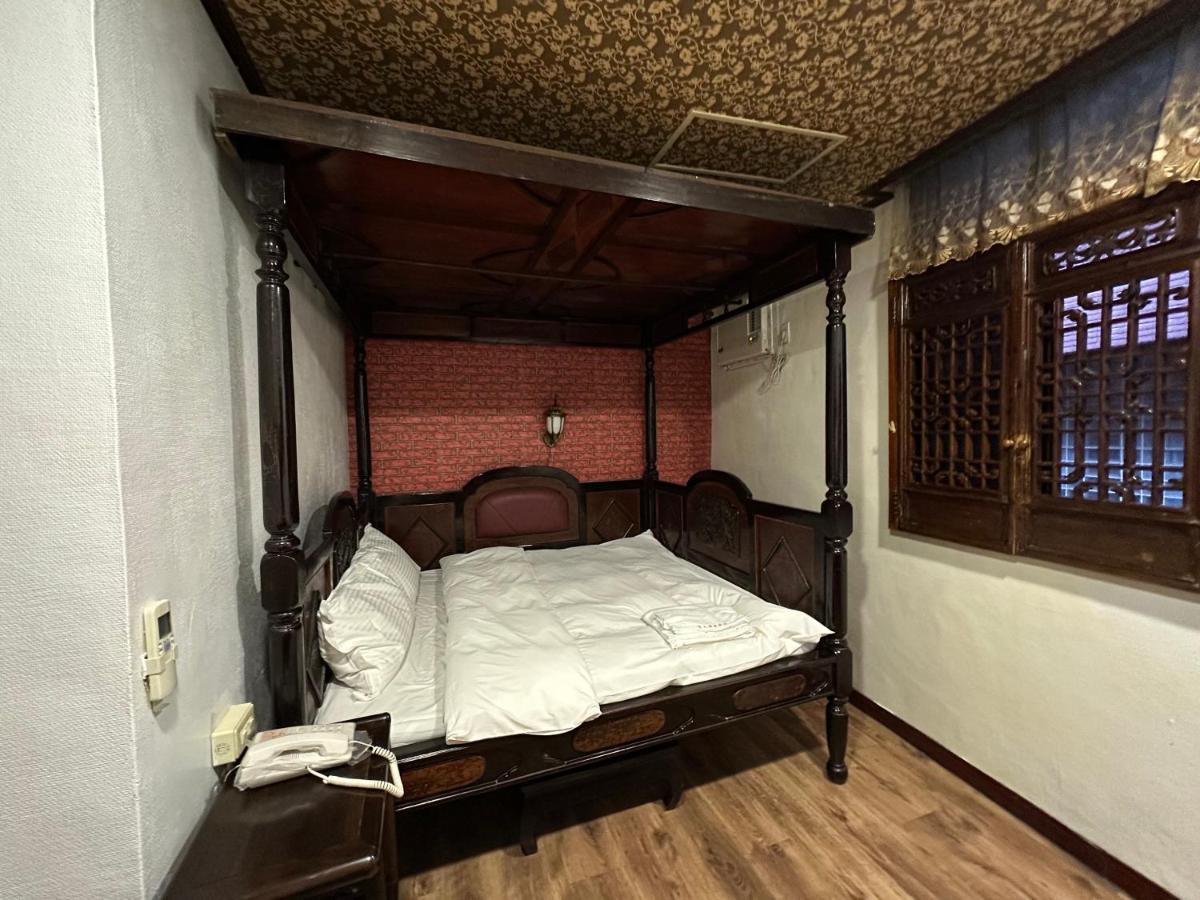 Ming Ren Hotspring Hotel 자오시 외부 사진