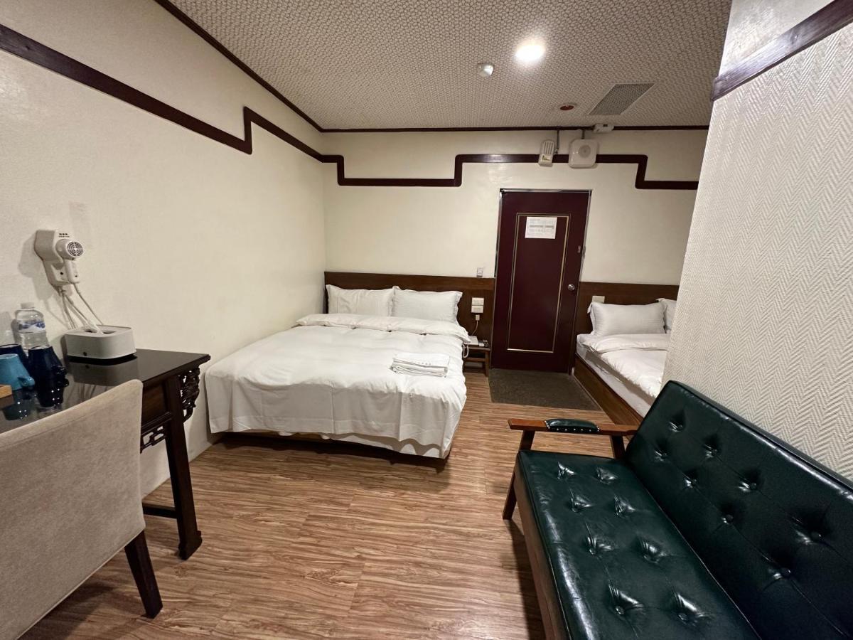 Ming Ren Hotspring Hotel 자오시 외부 사진